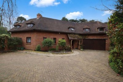 Property on Carlton Road, LN11 8UF