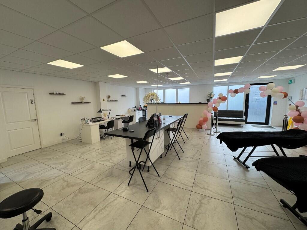 Retail Property (out Of Town)