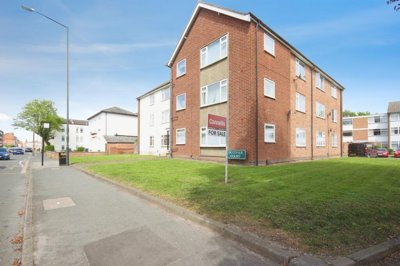 Property on Brunswick Street, CV31 2ED