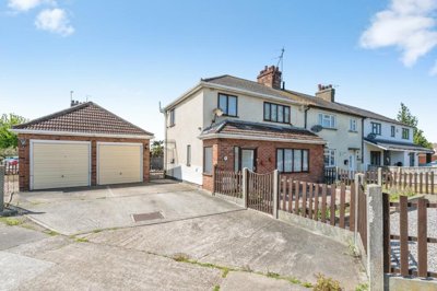 Property on Handel Crescent, RM18 8NH