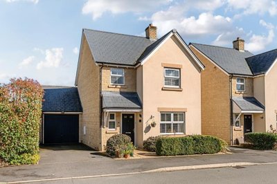 Property on Carmello Close, OX18 1DJ