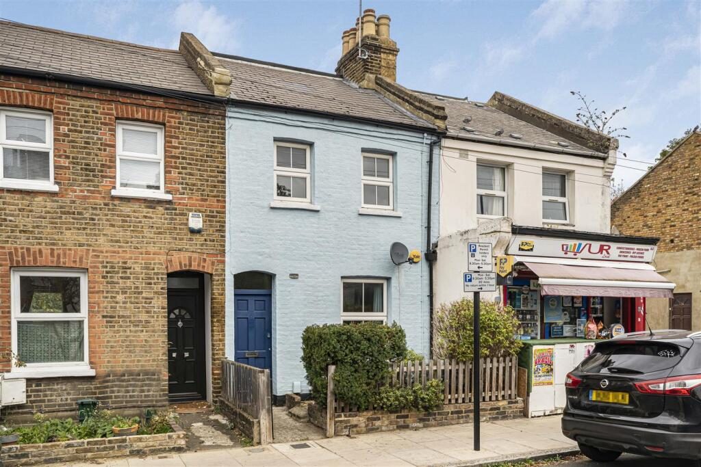 Terraced House