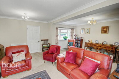 Property on Fayre Oaks, NP15 2HA