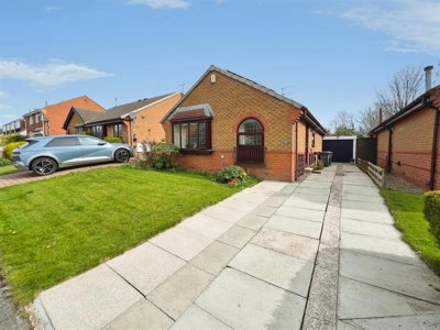 Property on Hazelcroft, BD2 3TH