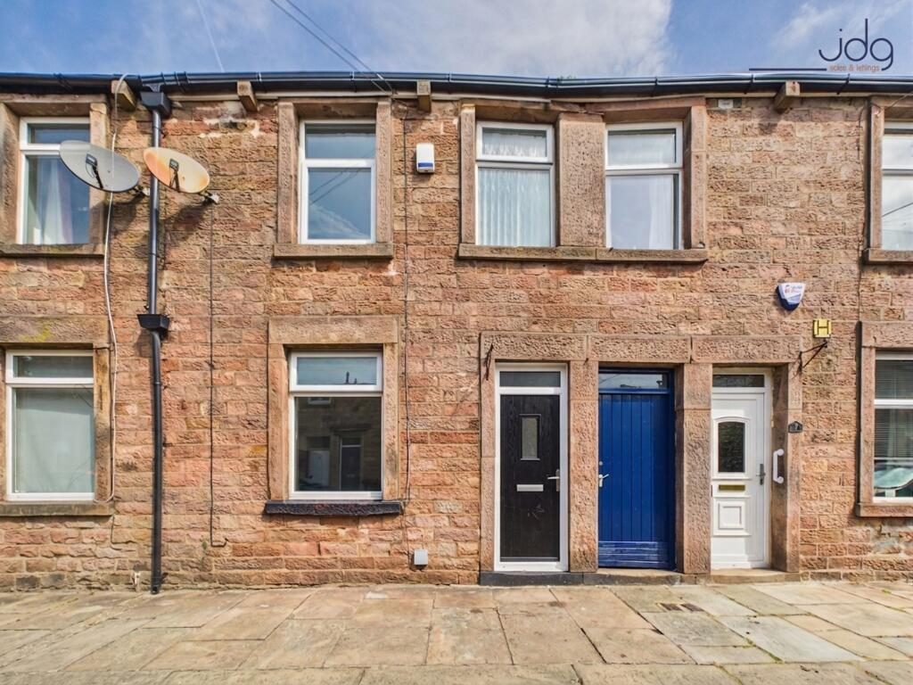Property main image