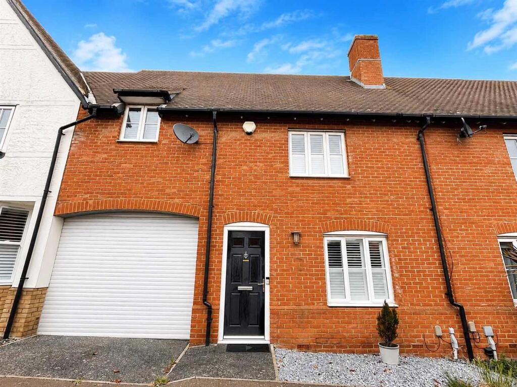 Terraced House