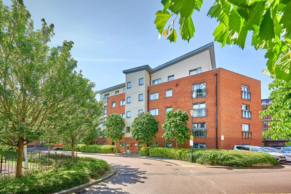 Property main image