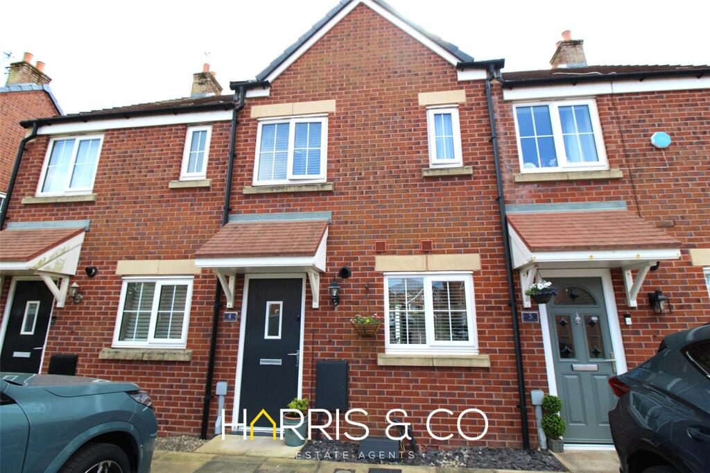 Terraced House