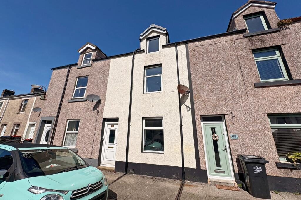 Terraced House