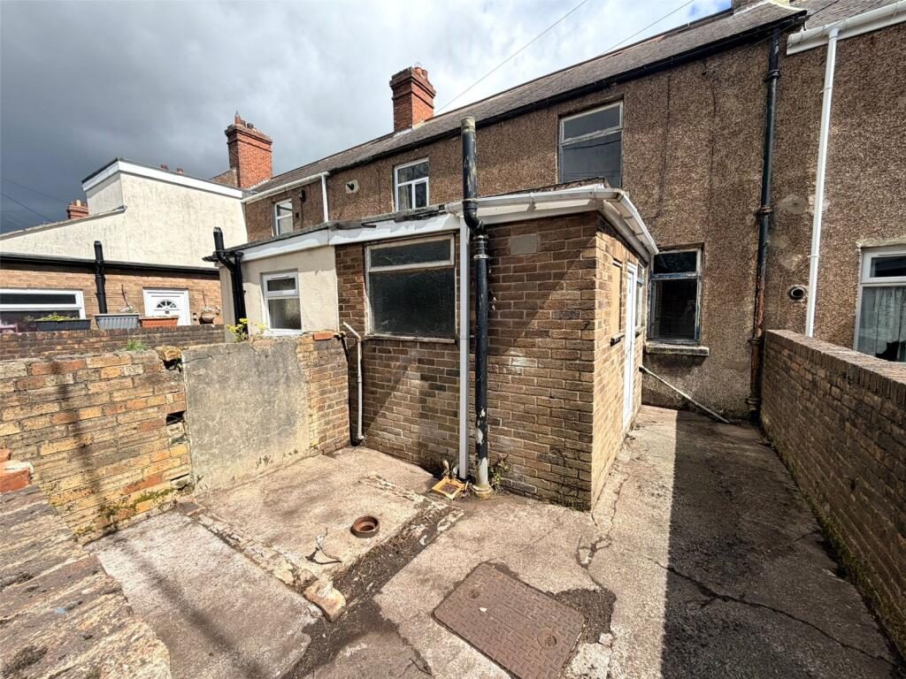 Terraced House