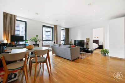 Property on Mirabelle Gardens, E20 1BR