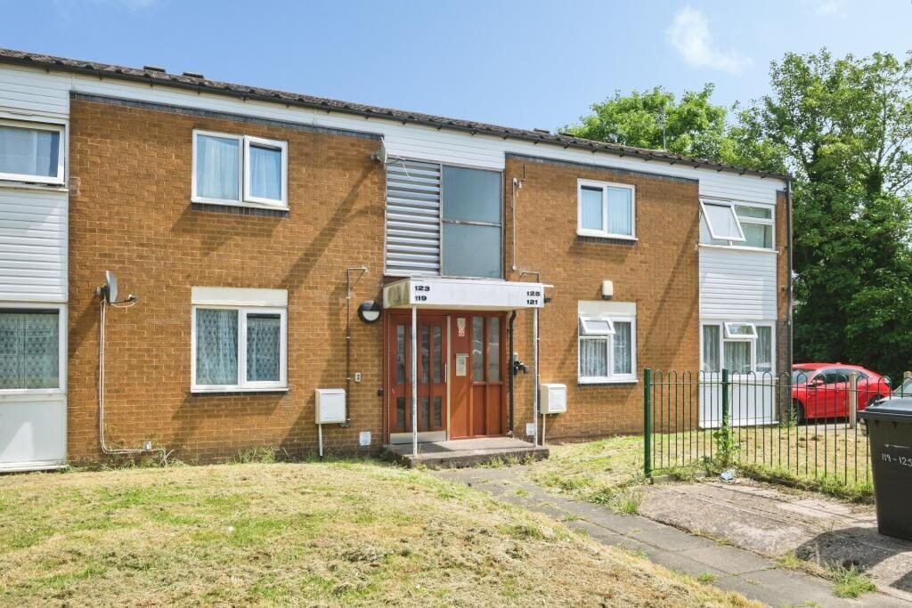 Property main image