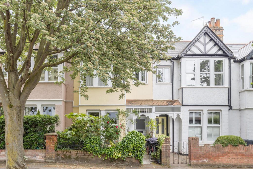 Terraced House