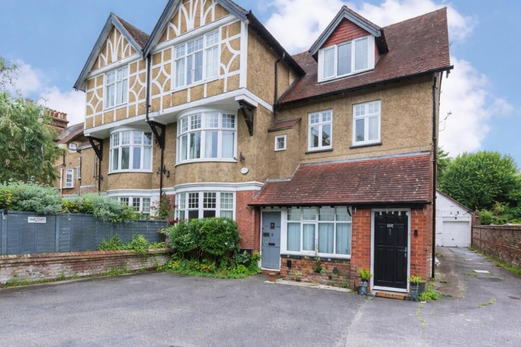 Property main image