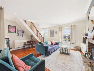 Property on Mount Lonnen, NE9 7UZ