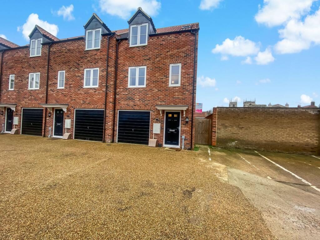 Terraced House