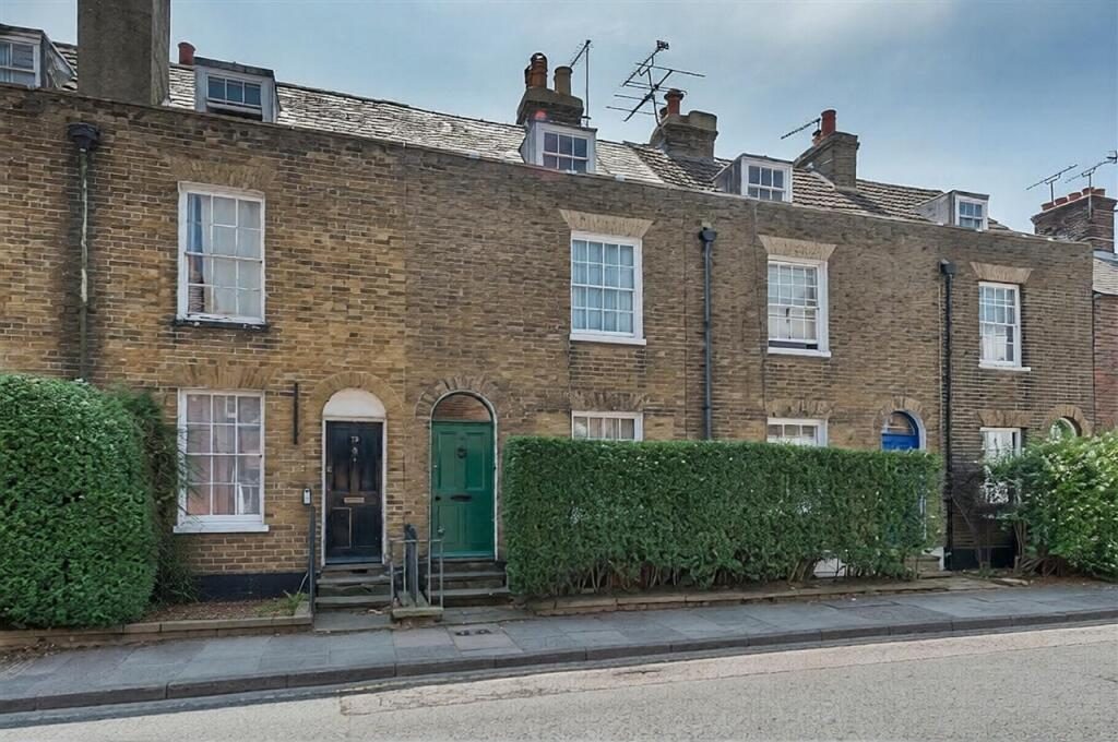 Property main image