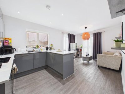Property on The Docks, GL1 2EH