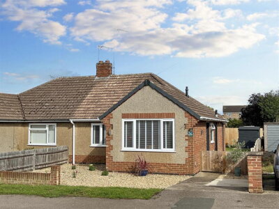 Property on Parsons Road, NN29 7EA