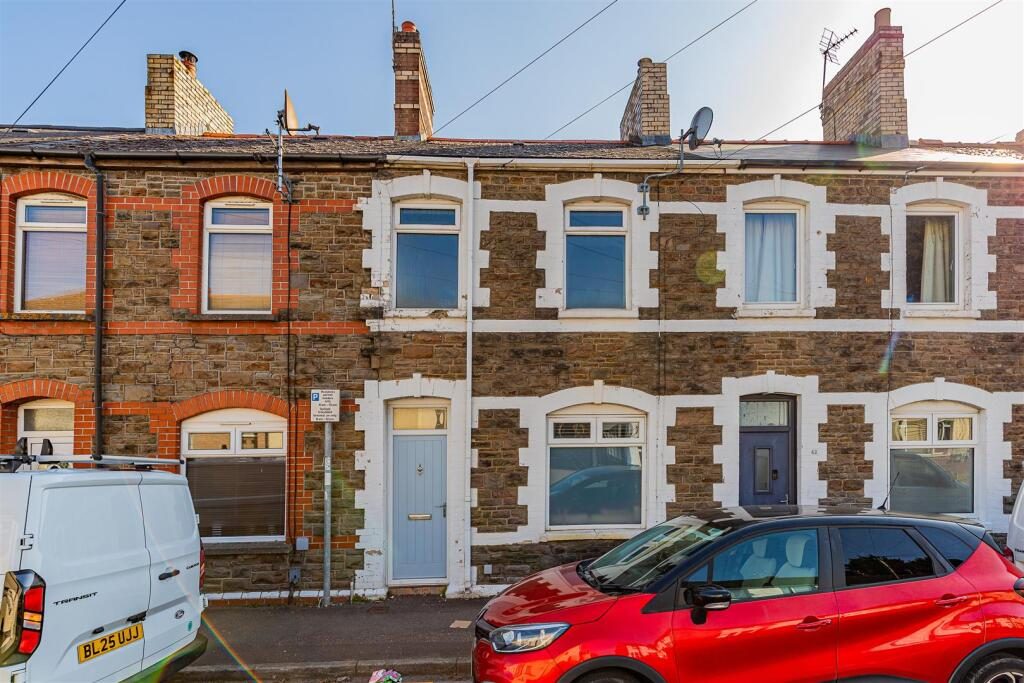 Terraced House