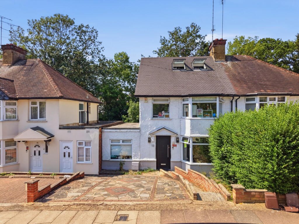 Property main image