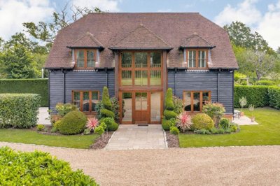 Property on Old Lane, KT11 1NJ