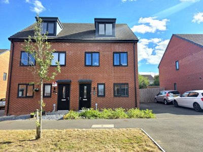 Property on Blossom Crescent, DN4 8FJ