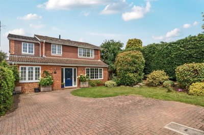 Property on Newalls Rise, RG10 8AY