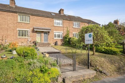 Property on SN9 6AQ