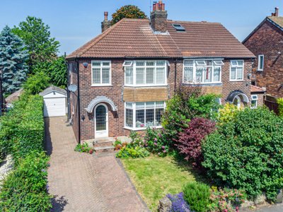 Property on Carr Manor View, LS17 5AG