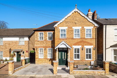 Property on Burcharbro Road, SE2 0RZ