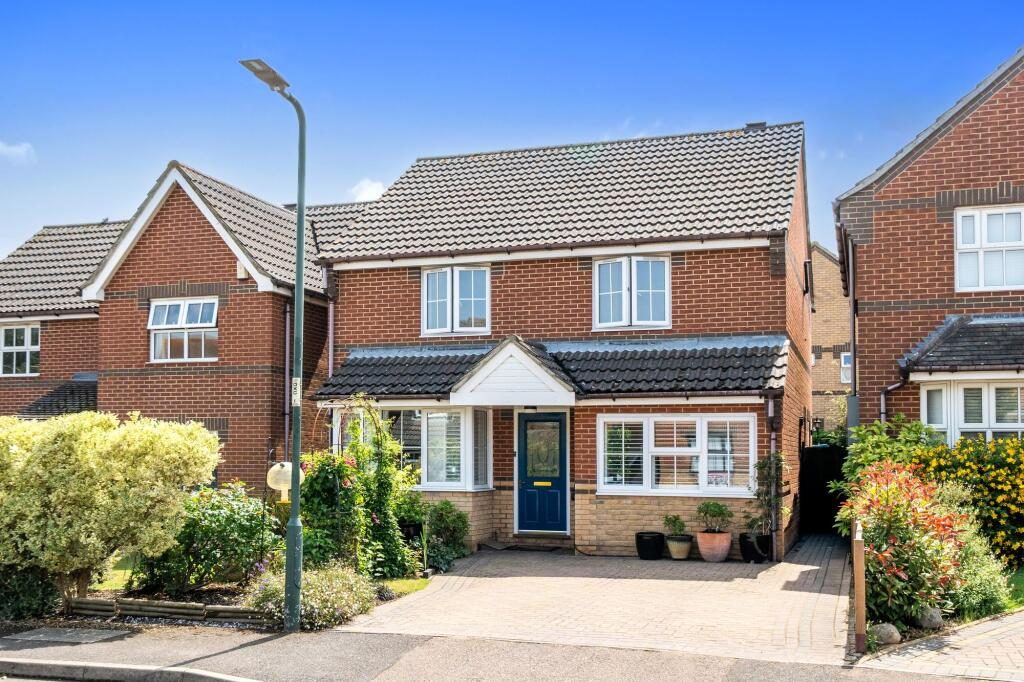Property main image