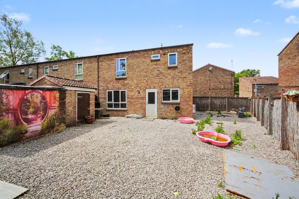 Terraced House