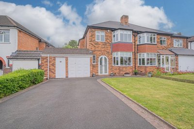 Property on Bourton Road, B92 8AY