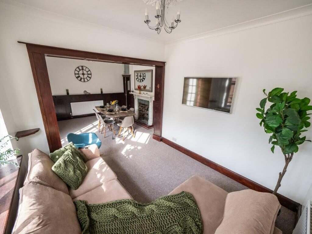 Terraced House