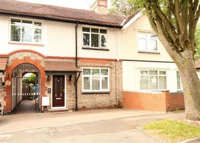 Property on Green Lane, OL8 3AY