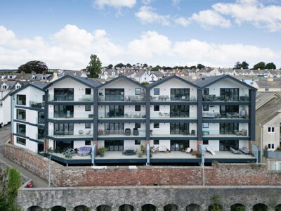 Property on Clay Lane, TQ14 8FX