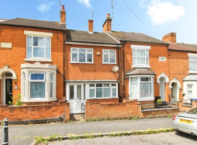 Property on Grosvenor Road, CV21 3LE