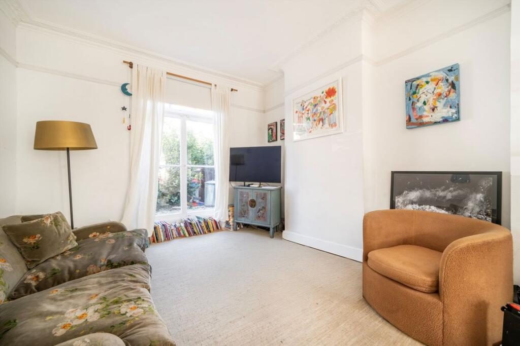 Terraced House
