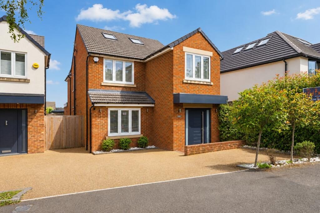 Property main image