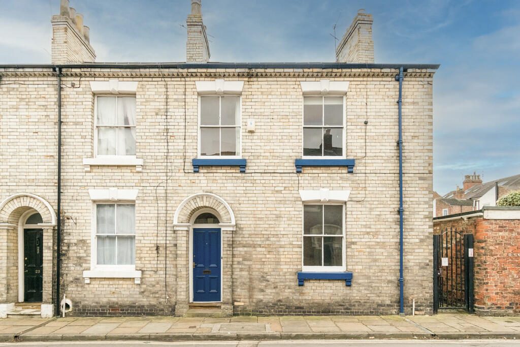 Terraced House