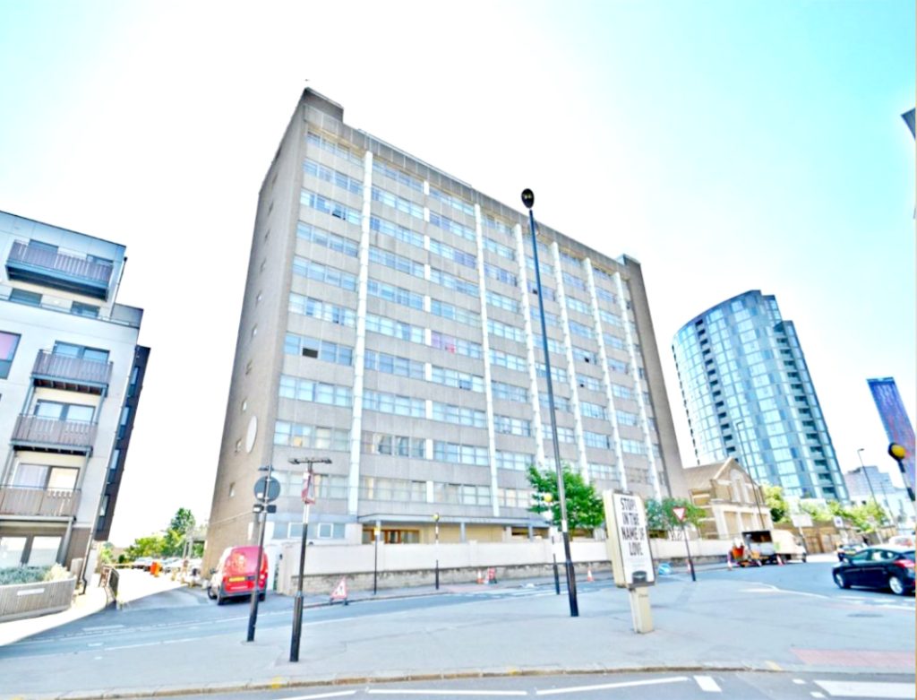 Property main image