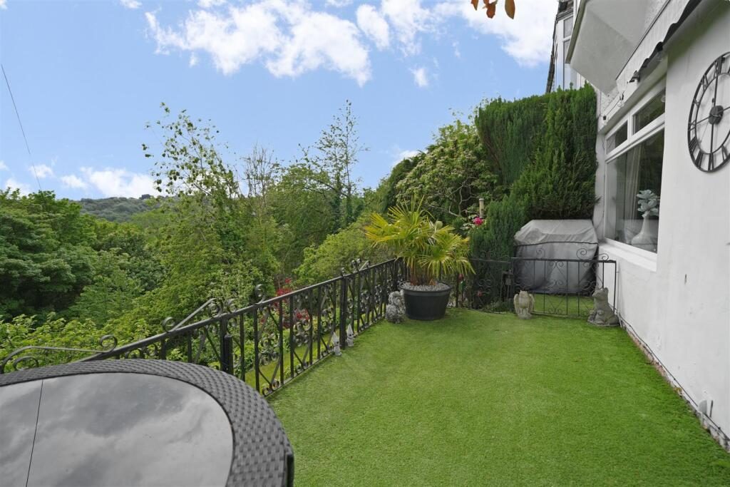 Thumbnail 12