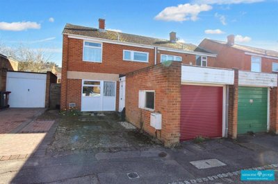 Property on Kirton Close, RG30 2NS