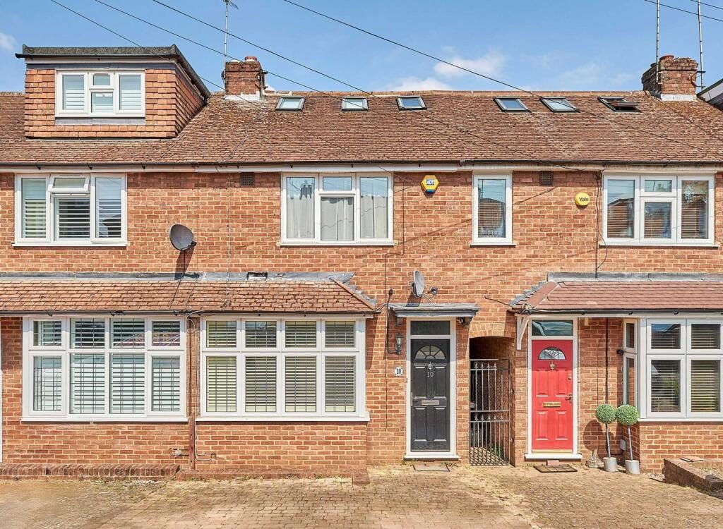 Property main image