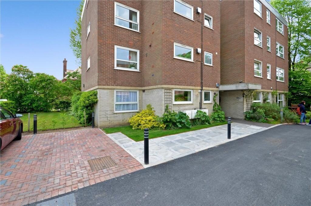 Property main image