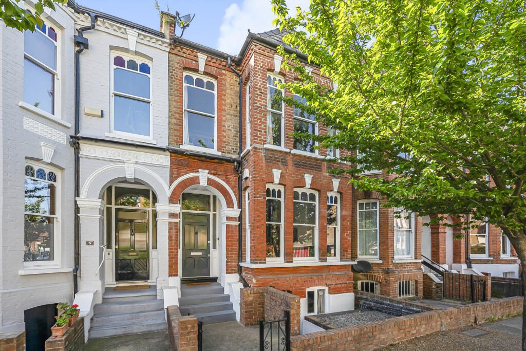 Property main image