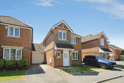 Property on Lyme Way, SN25 4TW