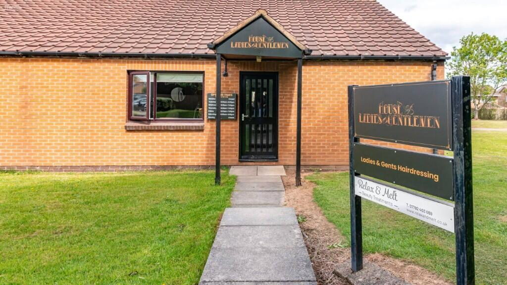 Hairdresser / Barber Shop