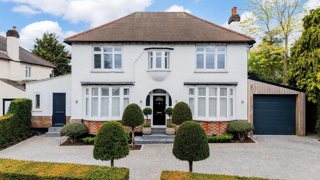 Property main image